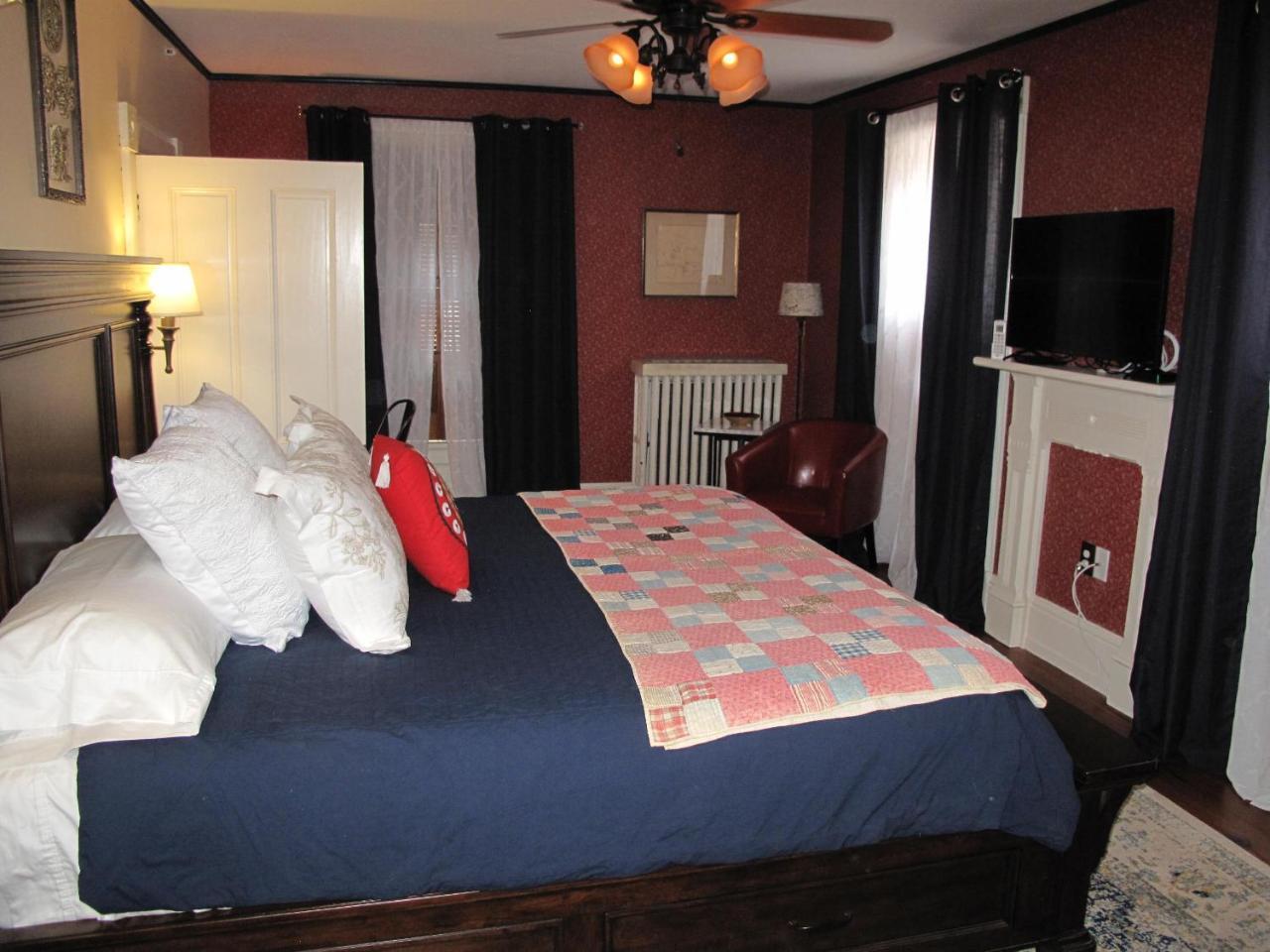 Georges On York B&B Taneytown Екстер'єр фото