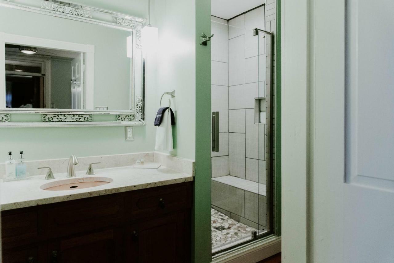 Georges On York B&B Taneytown Екстер'єр фото